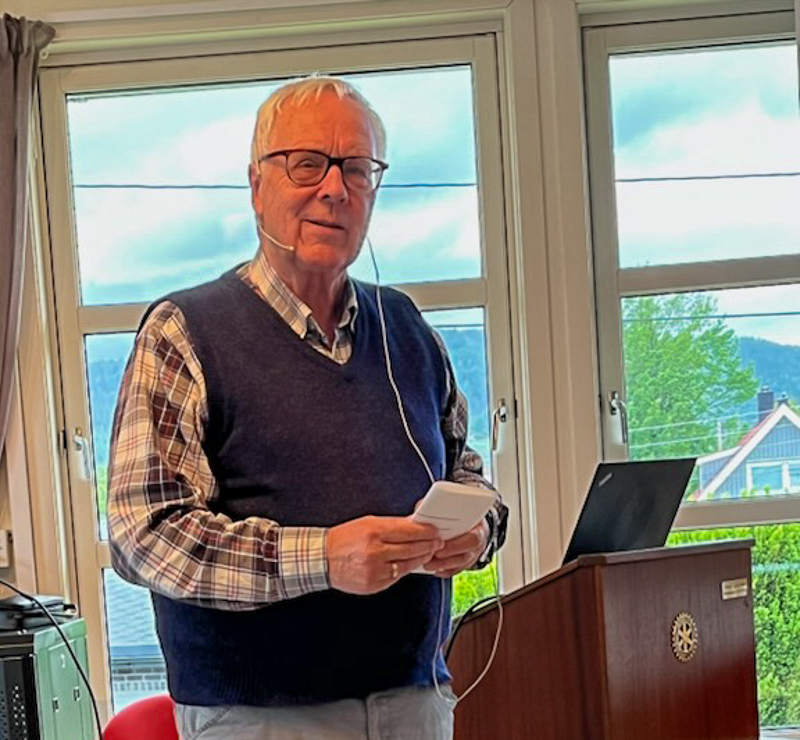 Klubbmøte om kampen mot polio med mer